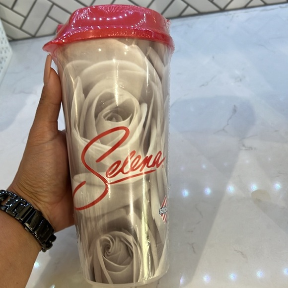 Selena tumbler plastic cup set‎ of 3, brand new and sealed - Picture 6 of 11